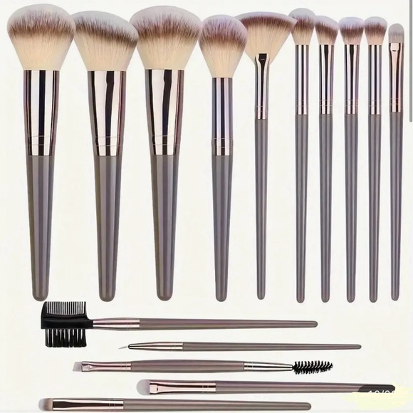 Makeup Brush Set 15pc - Picture 9 of 10